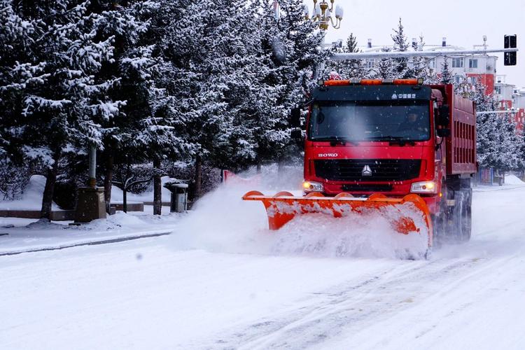黑龙江漠河:迎来入春最大降雪 雪深10厘米