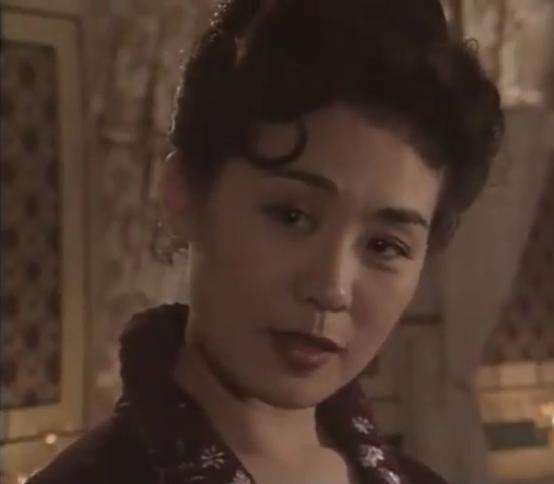 亚视版《精武门》:绮翘高雅大方,武田由美娇嫩柔弱,你更喜欢谁