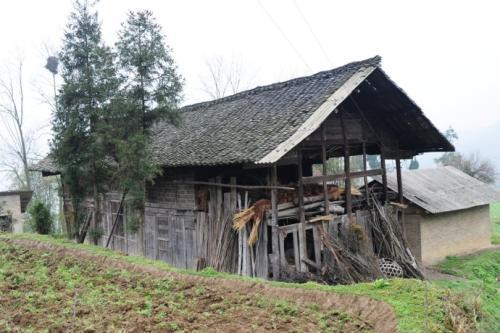 布依族房子简笔画