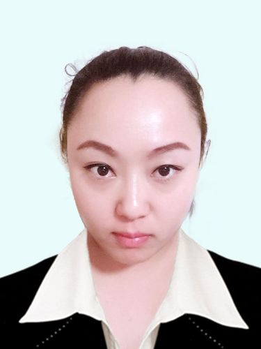 求大神帮我把背景弄成白色,我要做一寸照片用