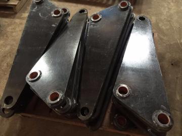 许昌源威驰华骏系列三角板自卸车配件自卸车专用配件生产厂家货车等