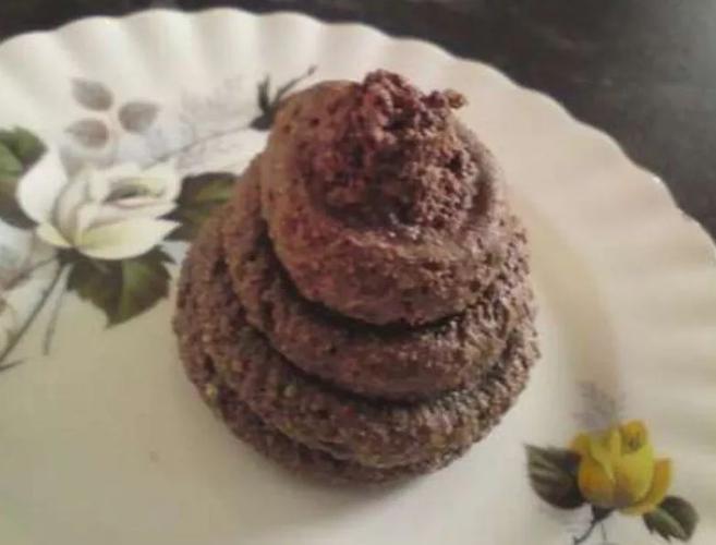 长得像屎,吃着像屎,真的有屎……为什么这么多特色美食跟翔过不去?