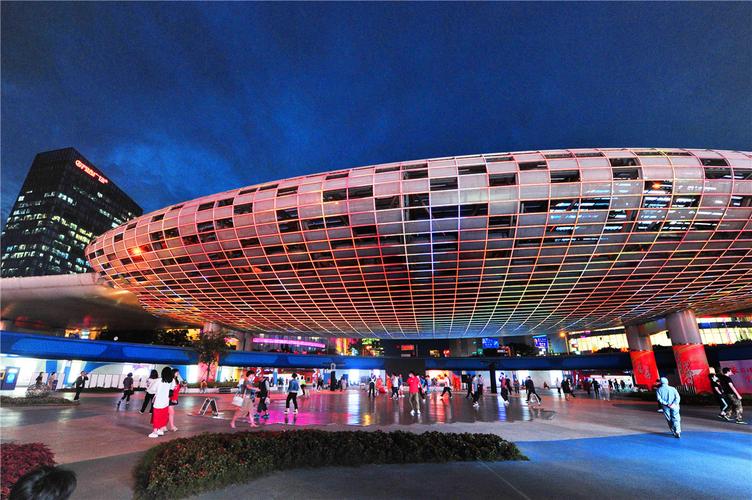 上海五角场"彩蛋"绽放新元素 喜迎国庆中秋