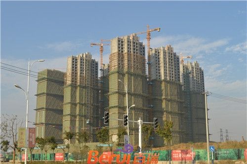 华南城紫荆名都:一期已封顶 距离竣工仅有141天