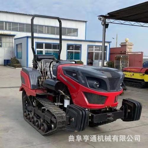 50马力履带旋耕机图片方向盘操作履带旋耕机大田地旋耕犁地机