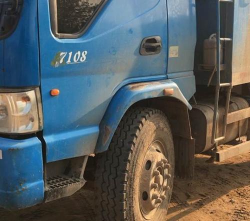 转行急卖江淮鼎力7108自卸车 - 8.7万