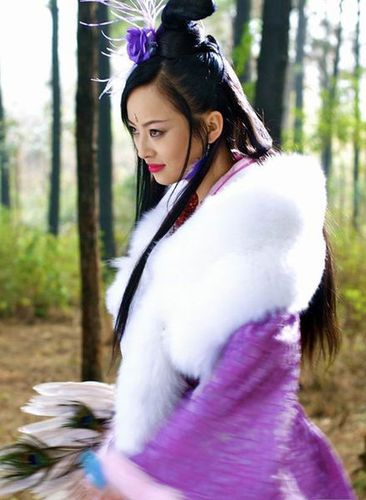求《女娲传说之灵珠》里刘娜萍饰演的胡姬的剧照啊