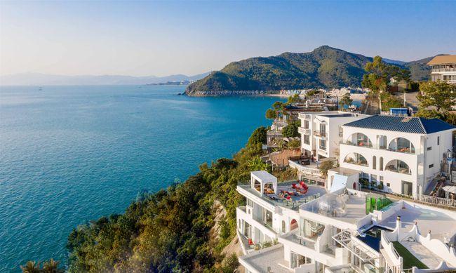 深圳市大鹏新区800余家民宿喜获"广东旅游民宿"标识牌