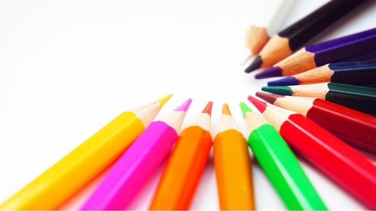 五张彩色铅笔ppt背景图片