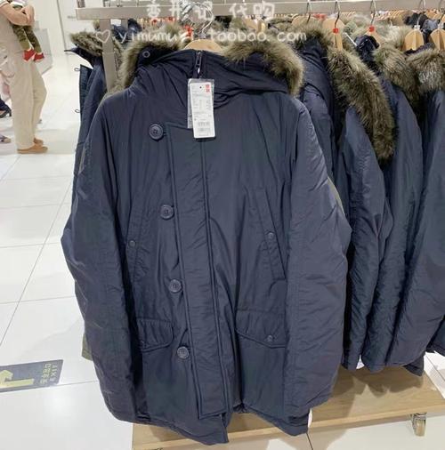 优衣库羽绒服