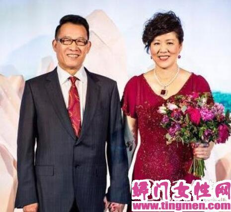 郎平现任老公王育成个人资料背景曝光居然这么厉害