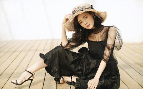 清纯甜美的李一桐时尚写真,高清壁纸图片,大陆明星