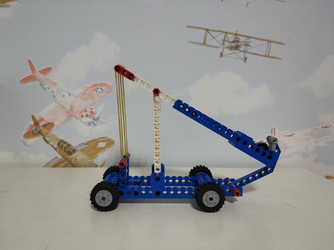 小颗粒乐高课--投石车