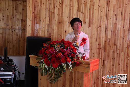 信丰县新田镇举行乡镇经济发展暨招商引资推介会