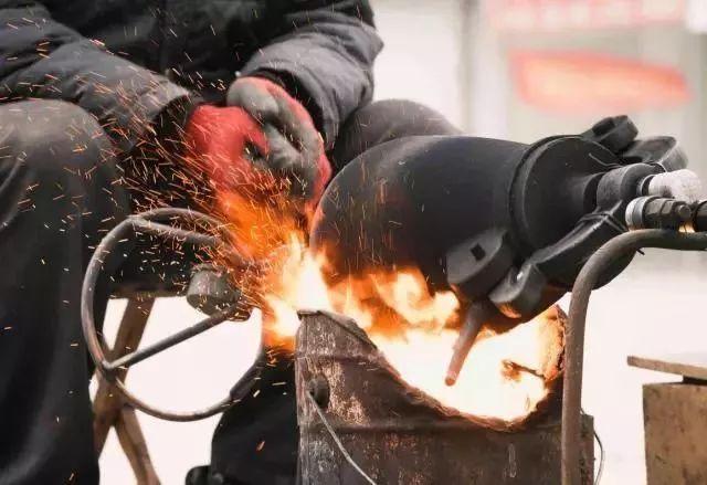 属于中国又好像从没来过,老式爆米花机一个世纪的流浪