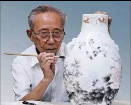年华易逝,艺术永存!粉彩瓷大师"王锡良"的百年匠心.