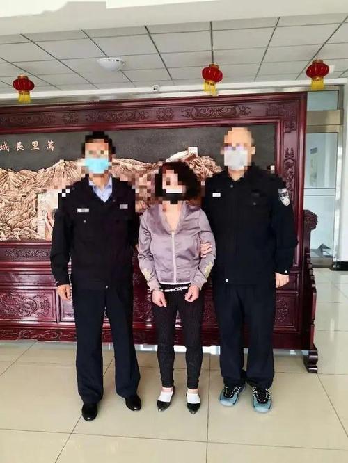 大同恒安分局抓获5名吸贩毒人员