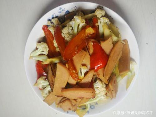 家常菜火腿炒花菜,简单又好吃