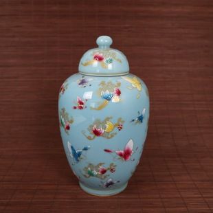 蝴蝶瓷器工艺品