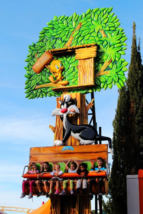 但是随同的团友告诉我,黄金海岸的华纳电影城是无法与好莱坞环球影城