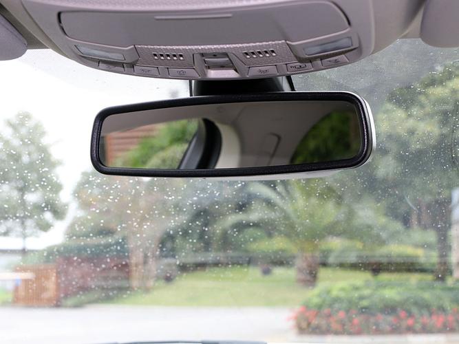 开启智能生活 爱卡试驾2017款新蒙迪欧