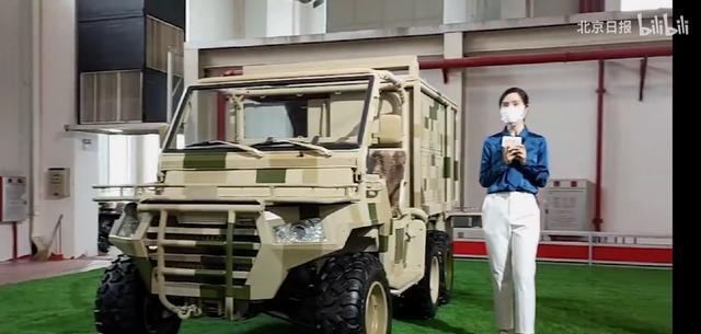 百变"山猫车",可以装上各种武器,还能变身超轻型全地形炊事车