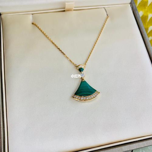 宝格丽|绿扇子项链祖母绿_宝格丽怎么样_扇子_祖母绿