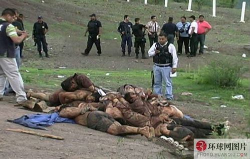 墨西哥12名警察遭贩毒集团杀害