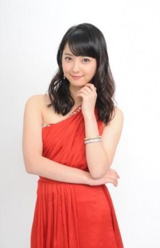 佐佐木希饰女公关 与中岛健人共演《黑服物语》