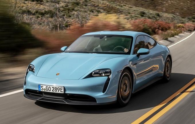保时捷纯电动车taycan