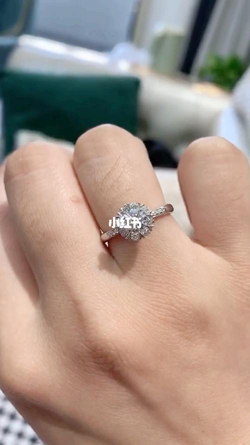 手捧花钻戒95_手捧花_钻戒_时尚_配饰