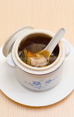 茶树菇排骨汤