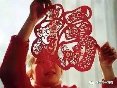 剪纸是一种难得的精细运动.