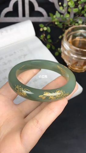 秒80092【描金手镯】和田玉 料子细腻光滑_和田玉_金手镯_时尚_配饰