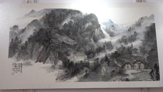 "广东香格里拉—新丰"段大刚国画作品展在深圳开展 带