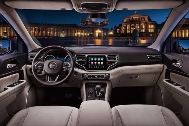 国产jeep大指挥官内饰官图发布 7座布局/2018北京车展亮相