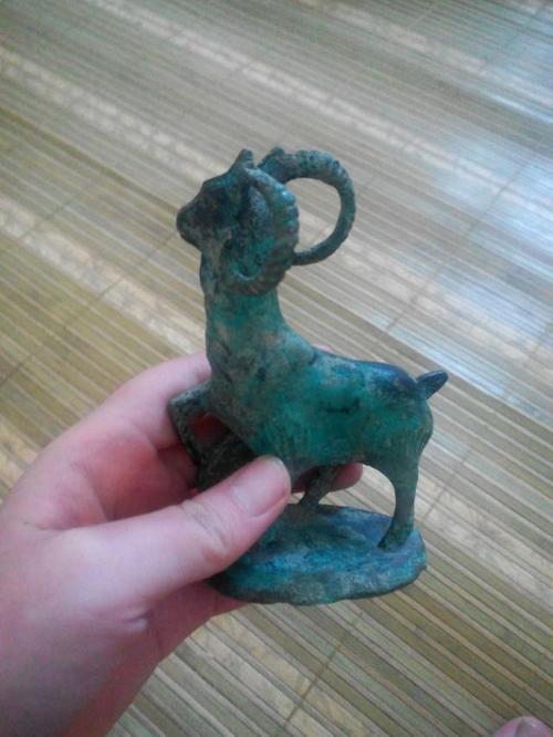 乾隆青铜羊值多少钱