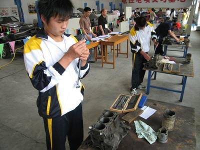 河北汽修学校 │保定汽修学校│虎振汽修学校│河北最