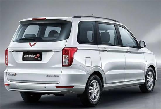 五菱宏光双排座自动挡的车多少钱五菱宏光s1