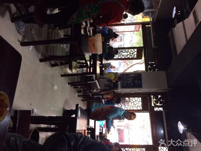 冯四女上(娘)跷脚牛肉(百年传承店)