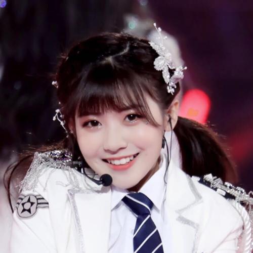 赖美云的小面包,pdd的小骚猪,祝大家天天开心!