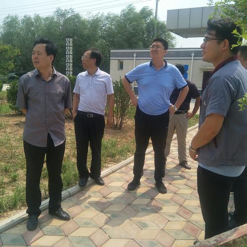省住建厅对我县园林式单位和星级公园创建工作进行验收和复查