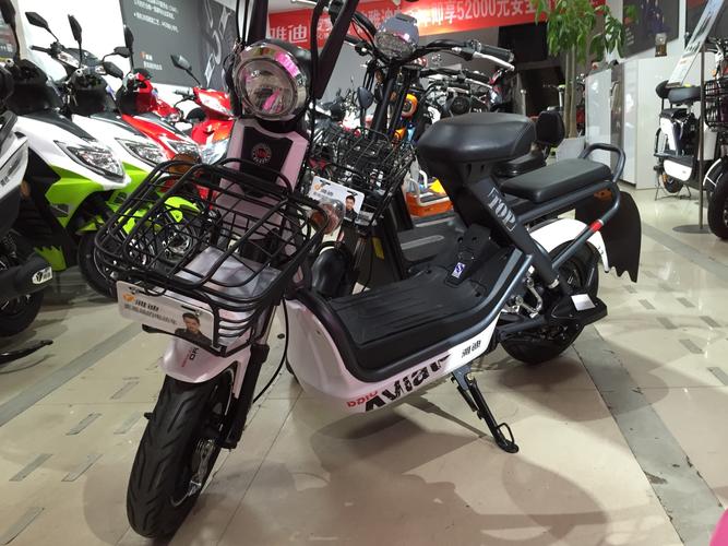 雅迪更高端的电动车