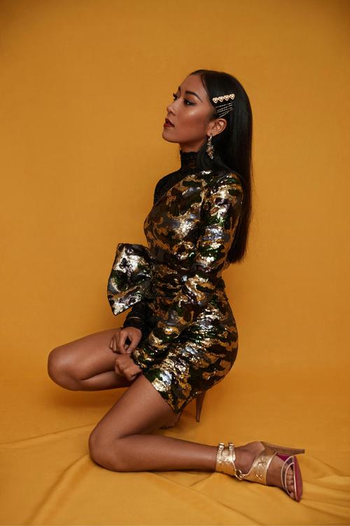 迷之混搭风上线吉克隽逸现身北京迷彩蕾丝裙超抢镜