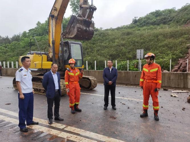 以更高安全水平为旅发会保驾护航访市应急管理局党委书记局长李耕田