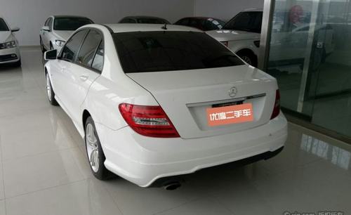 奔驰c级2013款18t自动c180经典型grandedition