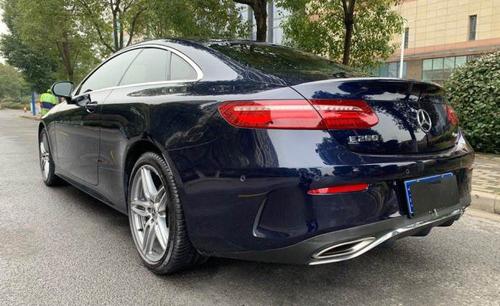 奔驰e级(进口) 2017款 e 200 4matic 轿跑车-准新奔驰e200四驱轿跑