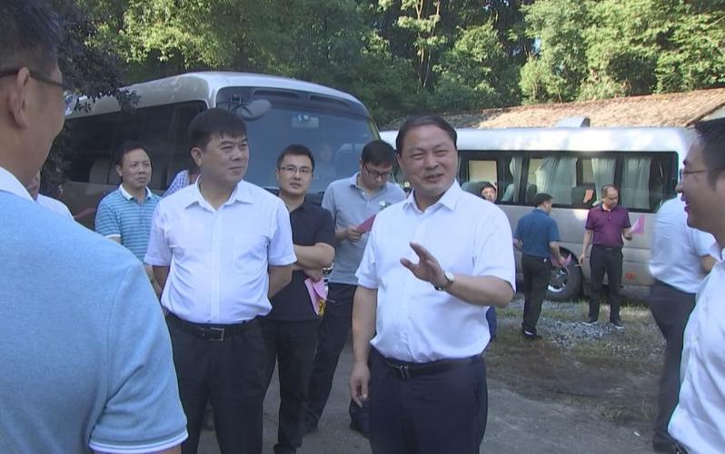 全城聚焦丨胡全顺对全县宅基地改革及殡葬改革工作提要求!