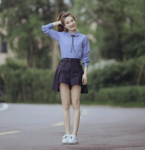 吴昕瘦腿秘诀,从"小粗腿"到美腿女神的全变化_运动