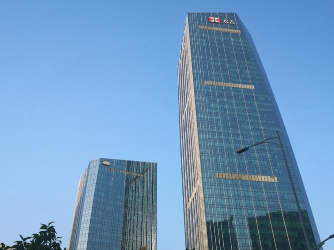 太古汇之上的广州文华东方酒店